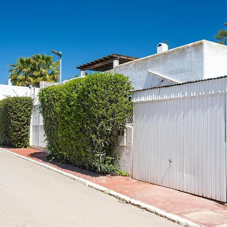 Andalusian Delight Family With 3 Bedrooms With Amazing Mountains Views *