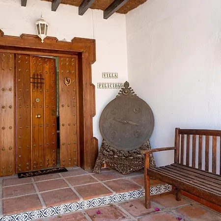 Andalusian Delight Family With 3 Bedrooms With Amazing Mountains Views Villa